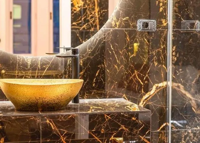 Skyline View Penthouses