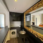 Апартаменты Skyline View Penthouses *