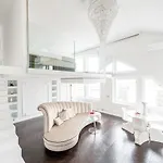Апартаменты Skyline View Penthouses *