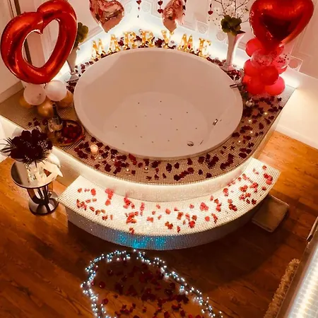 Skyline View Penthouses * 布达佩斯