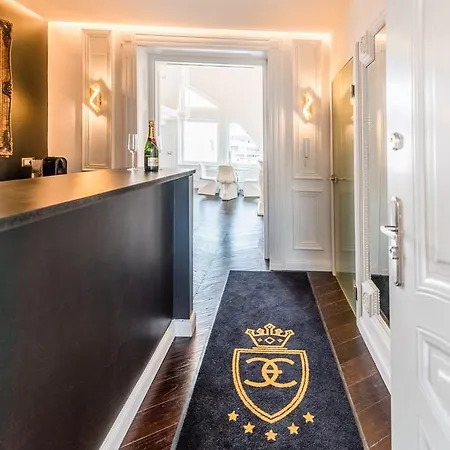 Skyline View Penthouses *