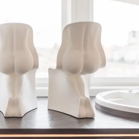 Skyline View Penthouses *